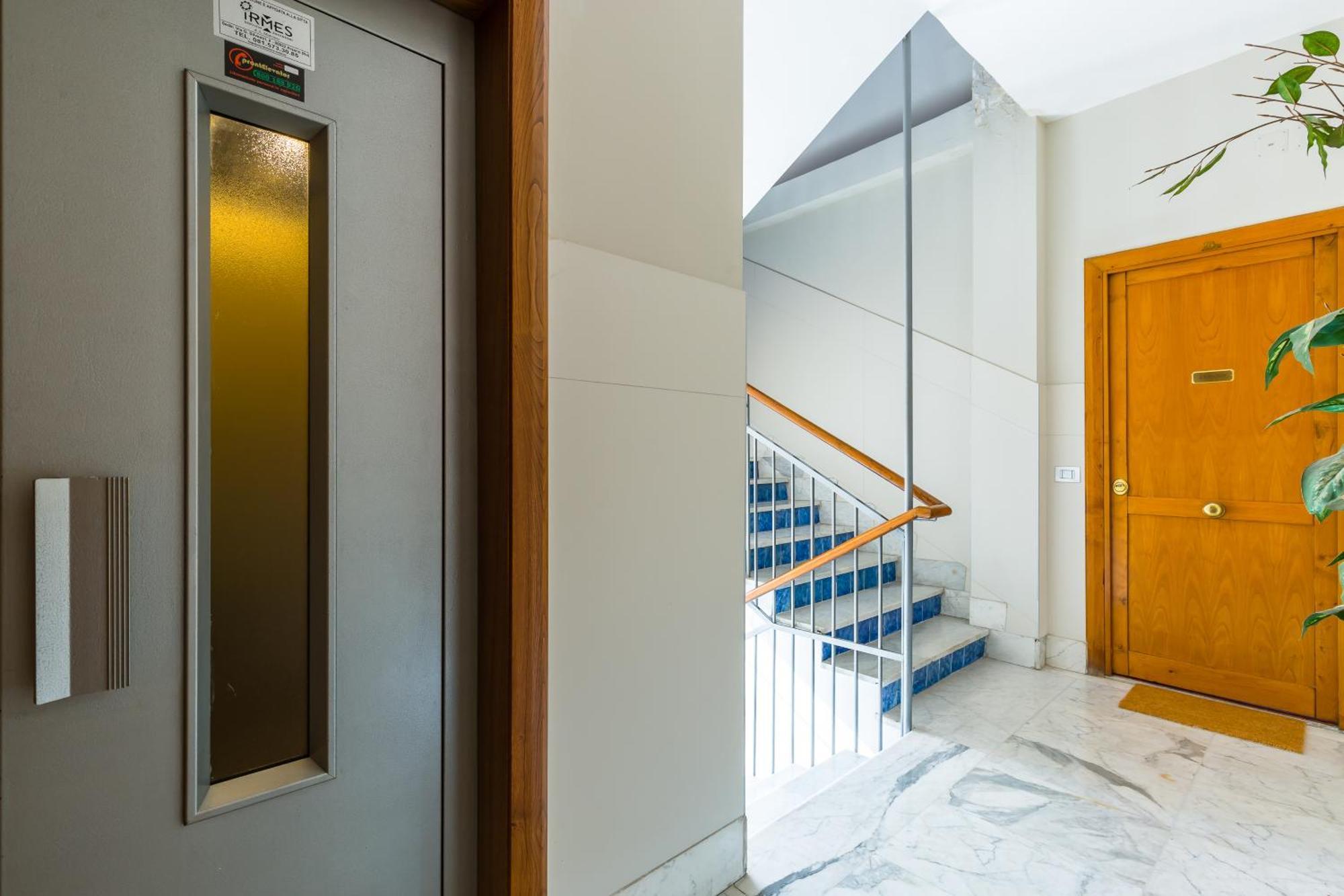 Terrazza 30 By Napoliapartments Exterior photo